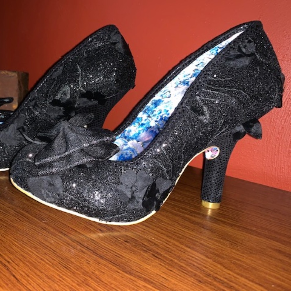 BLACK SIZE 39 - IRREGULAR CHOICE MAL E BOW